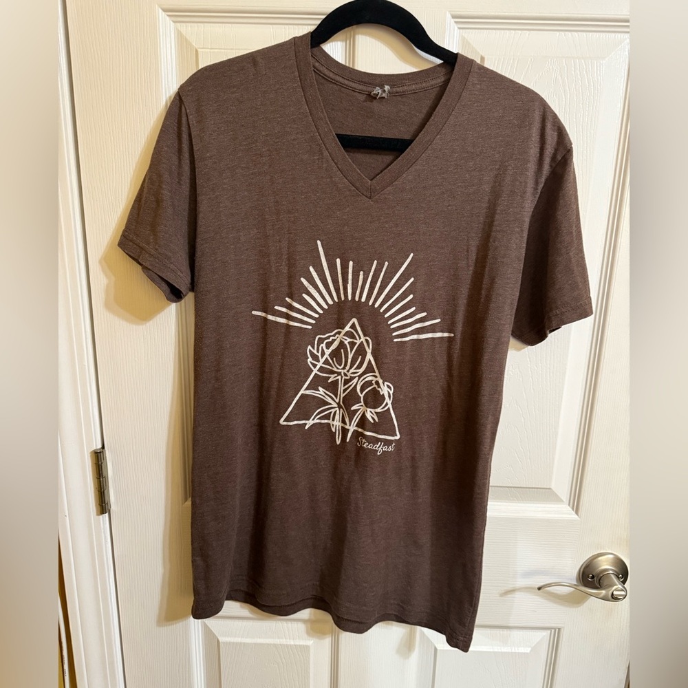Brown V-Neck Graphic T-Shirt